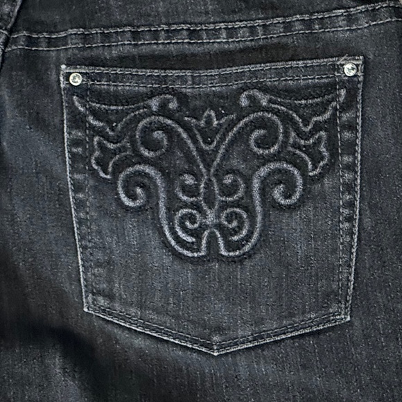 WHITE HOUSE BLACK MARKET Women’s Slim Leg Pants (Size 8R) - Picture 14 of 16